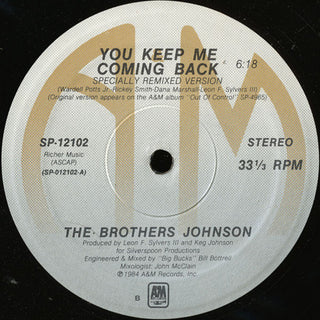 (Usado vg+) The Brothers Johnson – You Keep Me Coming Back