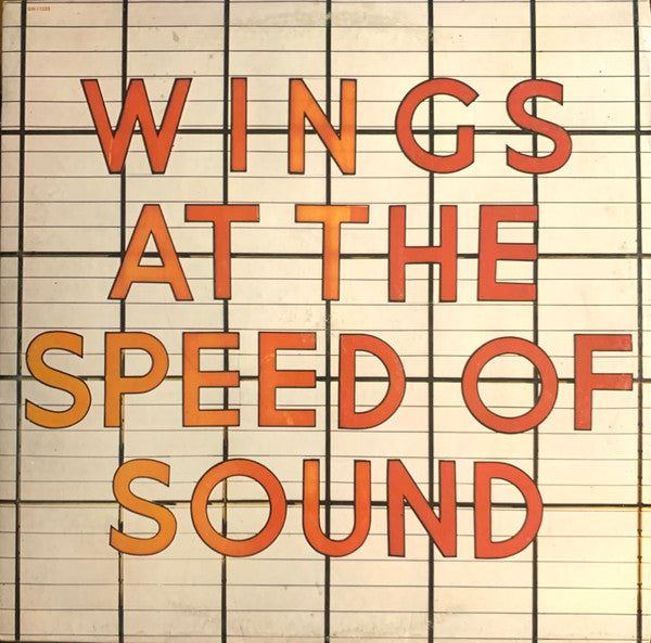 (Usado vg+) Wings – Wings At The Speed Of Sound