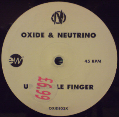 (Usado vg+) Oxide & Neutrino – Up Middle Finger