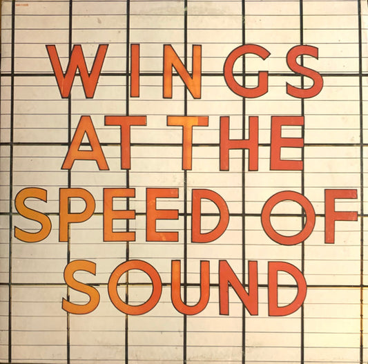 (Usado vg+) Wings – Wings At The Speed Of Sound